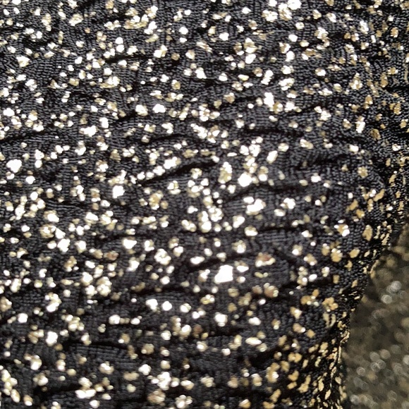 Adorable sparkly dress - Picture 6 of 12